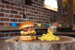 where to find the best burger in star valley, az