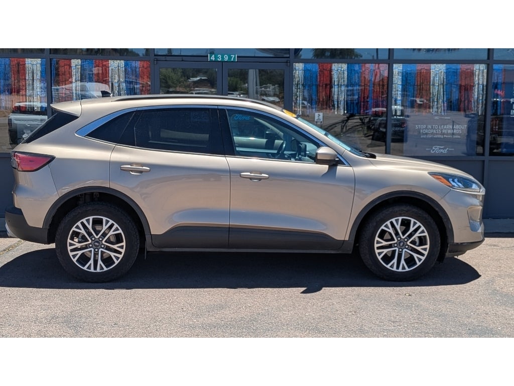 2020 Ford Escape SEL