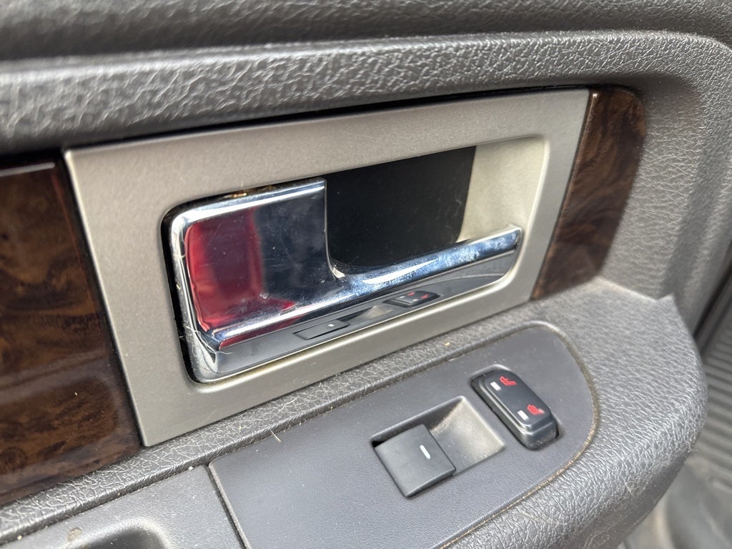 2014 Ford F-150 Platinum