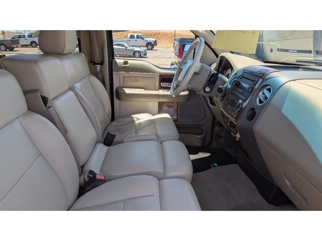 2004 Ford F-150 Lariat