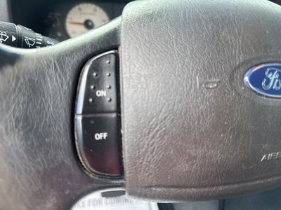 2005 Ford F-350SD Lariat