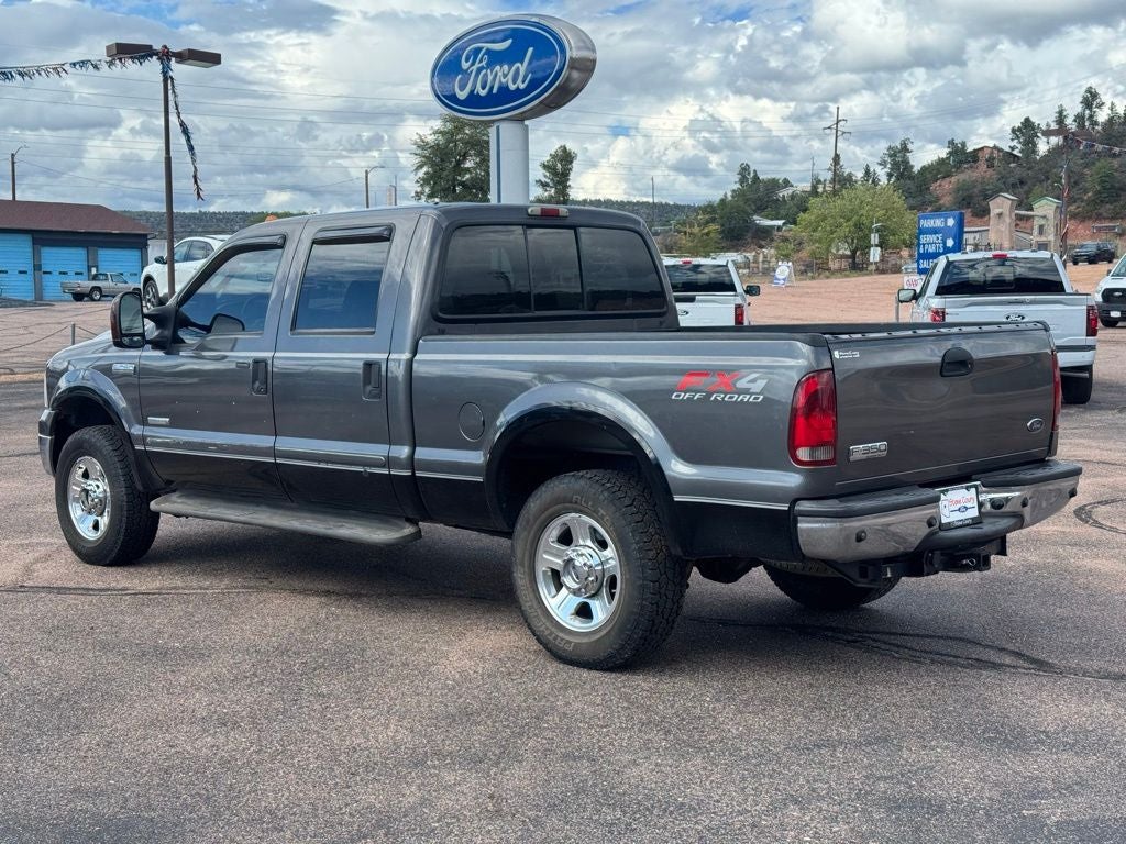 2005 Ford F-350SD Lariat