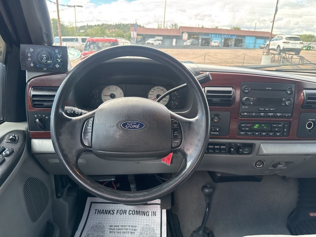 2005 Ford F-350SD Lariat