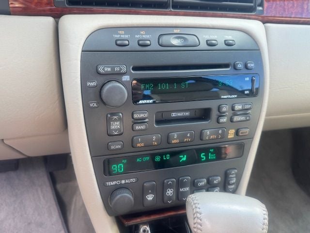 2002 Cadillac Eldorado Collectors Series