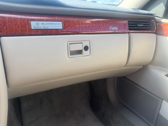 2002 Cadillac Eldorado Collectors Series