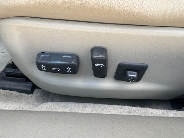 2002 Cadillac Eldorado Collectors Series