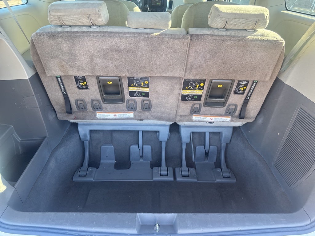 2017 Toyota Sienna L 7 Passenger