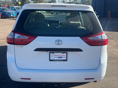 2017 Toyota Sienna L 7 Passenger
