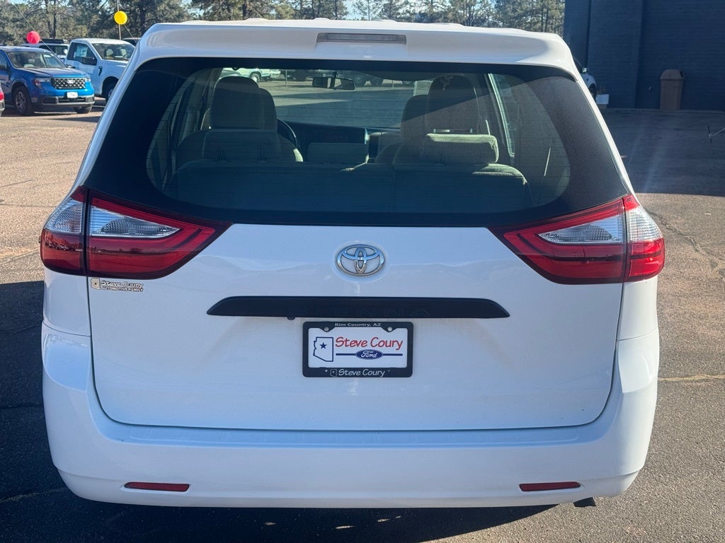 2017 Toyota Sienna L 7 Passenger