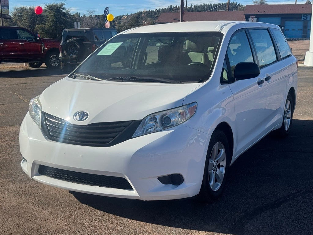 2017 Toyota Sienna L 7 Passenger
