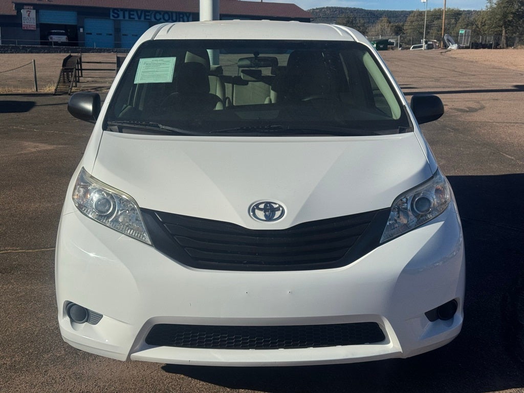 2017 Toyota Sienna L 7 Passenger