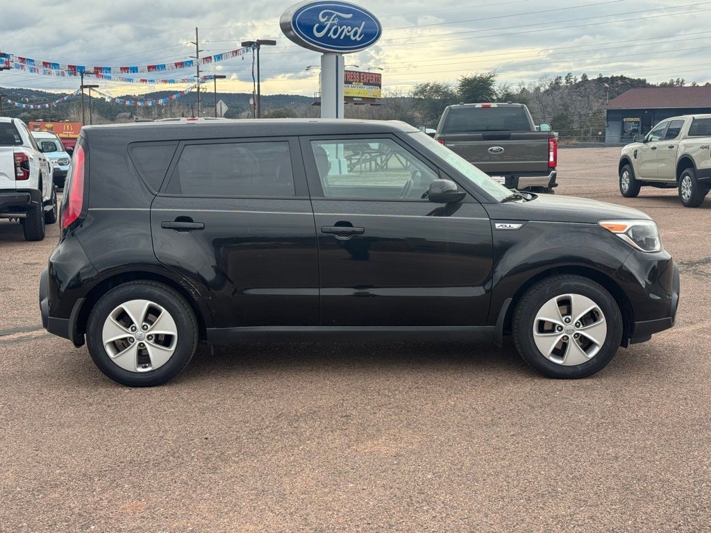 2016 Kia Soul Base