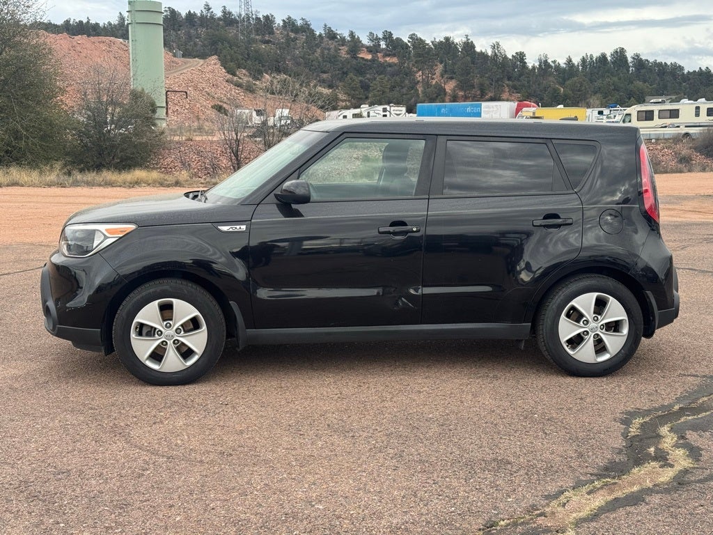 2016 Kia Soul Base