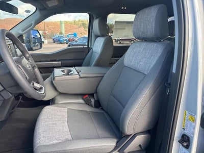 2026 Ford Super Duty F-350® XLT