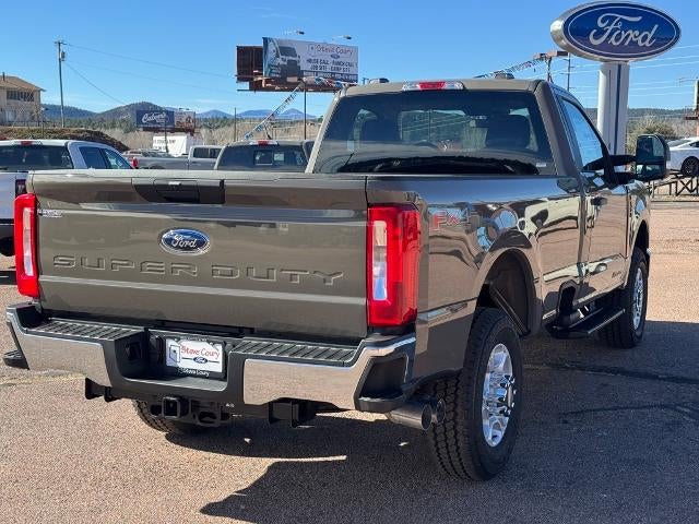2026 Ford Super Duty F-350® XLT